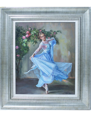 Mario Díaz: Ballerina in blue