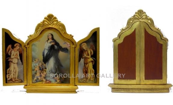 Altarpieces - Triptychs: Hinged triptych - M02